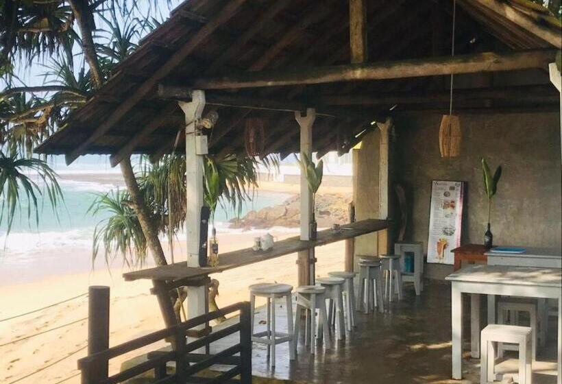 Sooriya Villa Talpe Exterior foto
