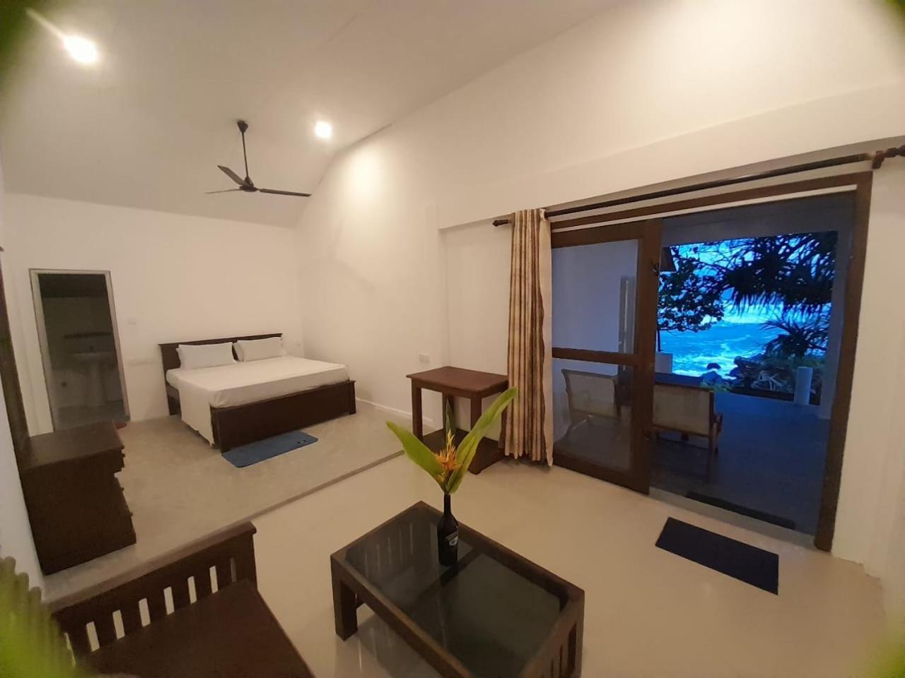 Sooriya Villa Talpe Habitación foto